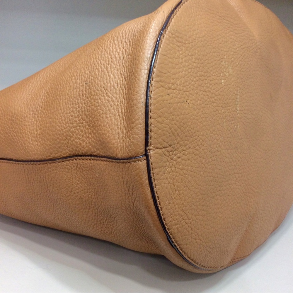 Authentic Rare Tory Burch All T Hobo Shoulder Bag Leather Purse Handbag - Picture 10 of 17